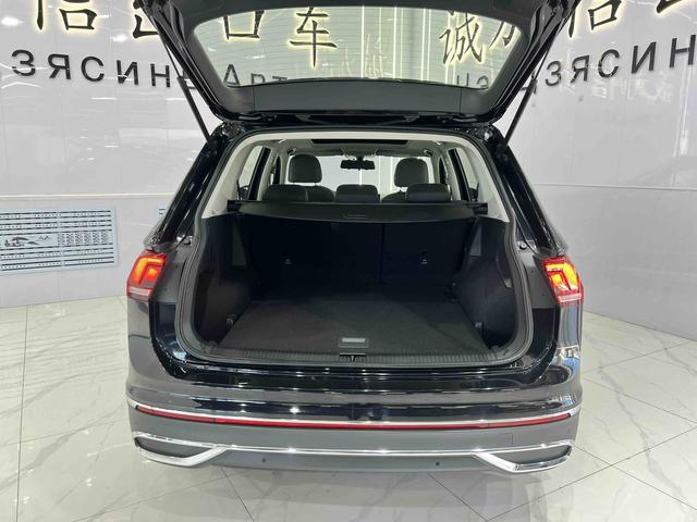 Volkswagen Tiguan L id 4392334 из Китая 12