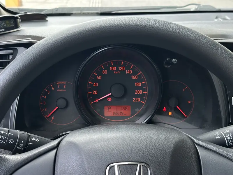 Honda Fit — фото 6