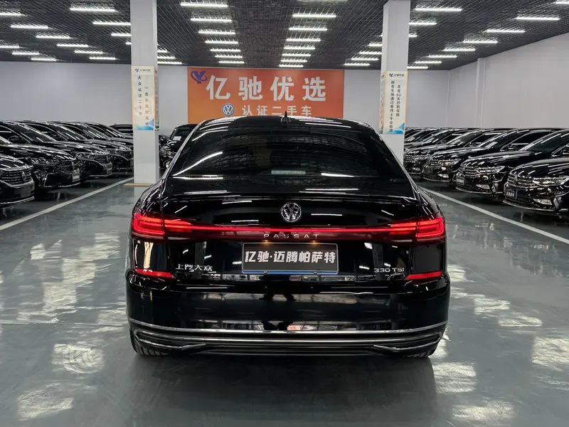 Volkswagen Passat — фото 4