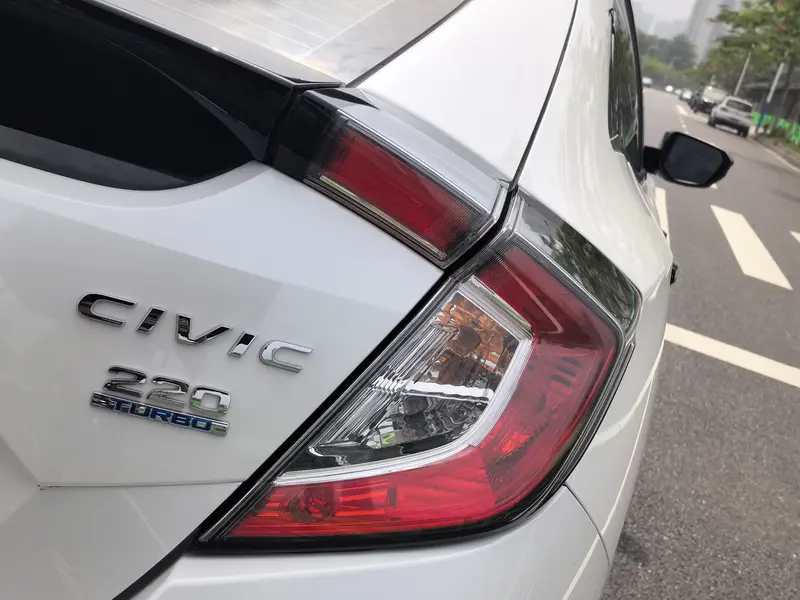 Honda Civic HAT CHBACK 220 TURBO CVT — фото 8