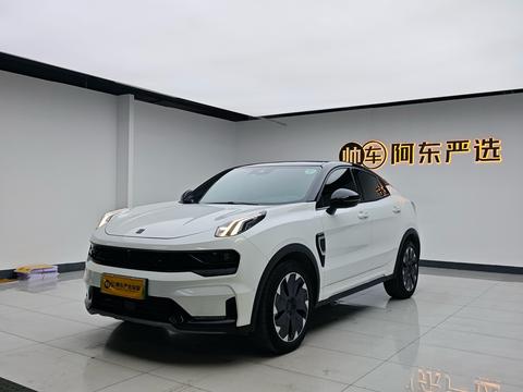 Lynk & Co 05 EM-P