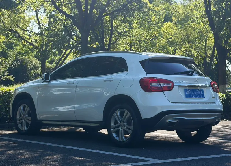 Mercedes-Benz GLA — фото 5