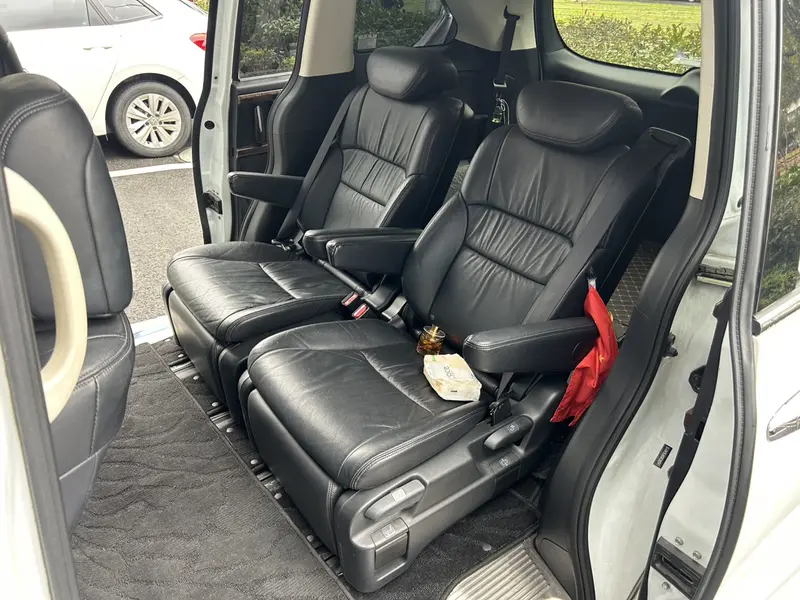 Honda Odyssey — фото 15