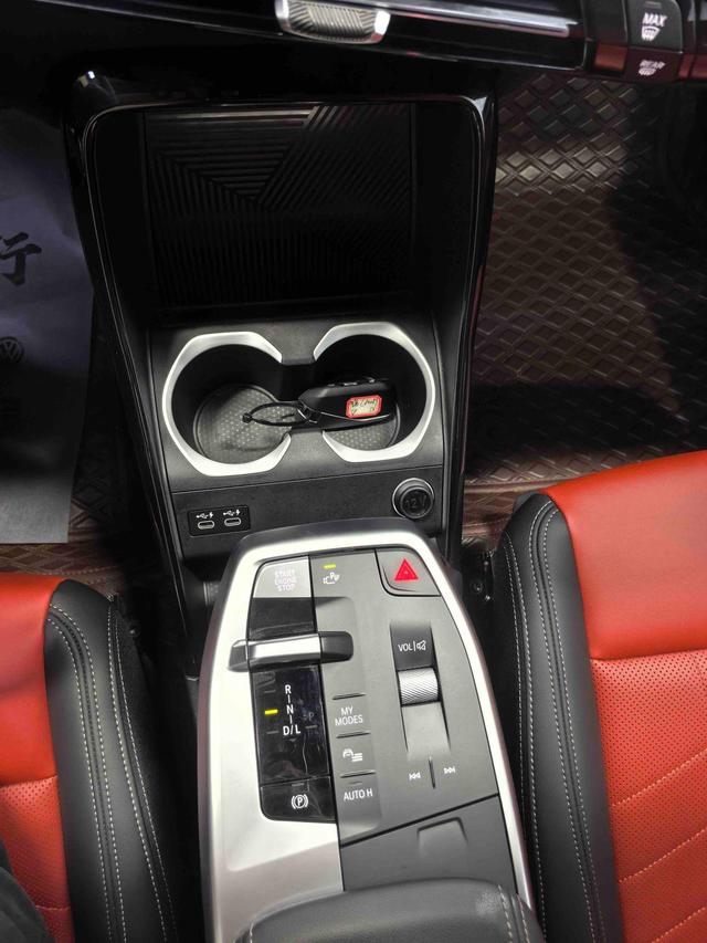 BMW X1 id 4387238 из Китая 10