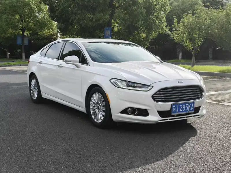 Ford Mondeo — фото 3