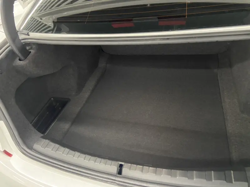 BMW 3 Series — фото 12