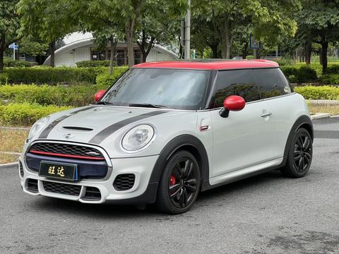 MINI JCW