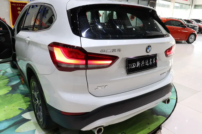 BMW X1 — фото 4