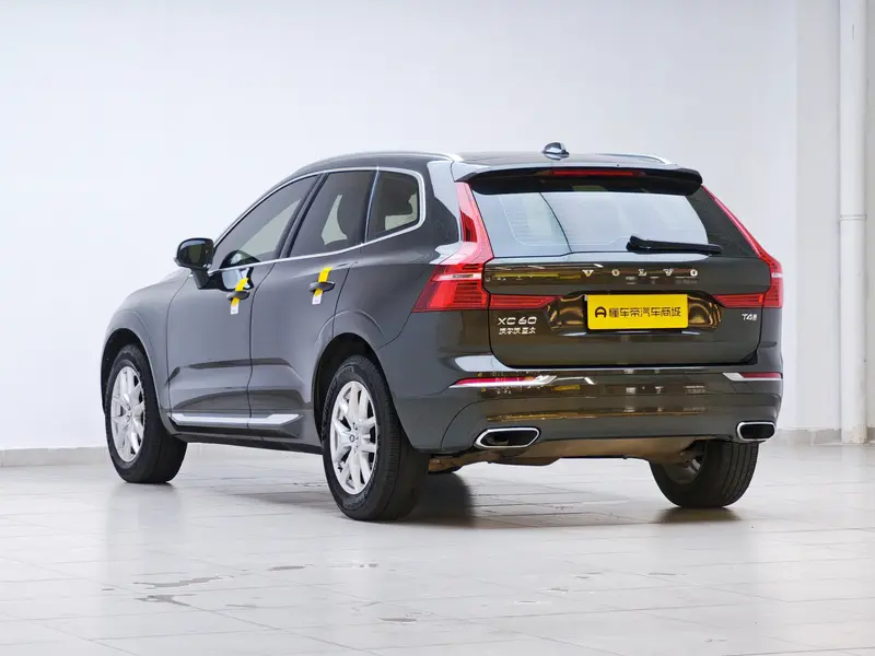Volvo XC60 T4 люкс — фото 5