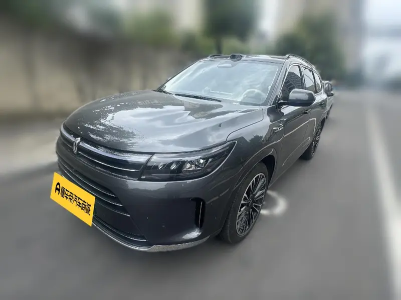 AITO M7