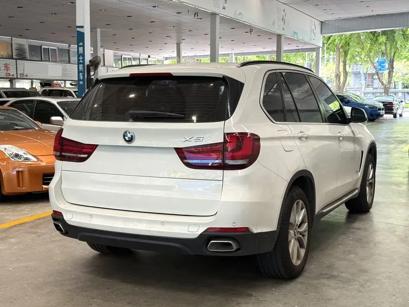 BMW X5 xDrive35i — фото 2