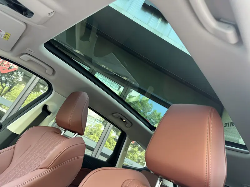BMW X1 sDrive25Li X — фото 11