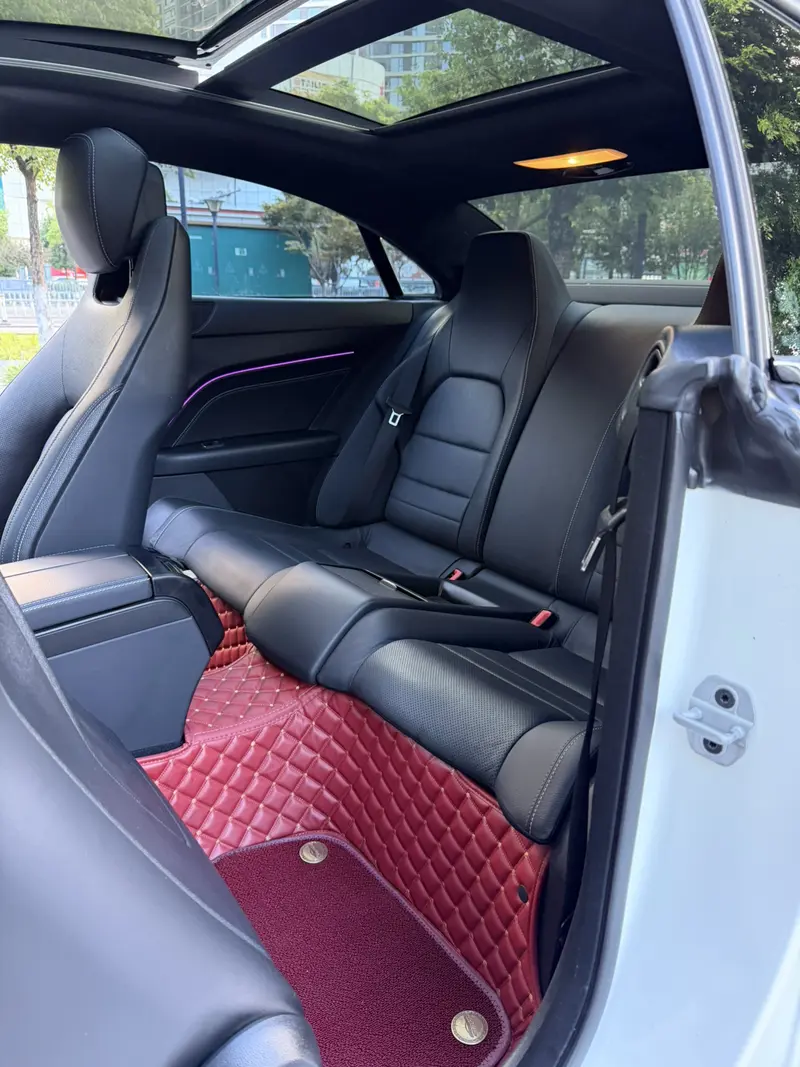 Mercedes-Benz E-Class E 200 — фото 11