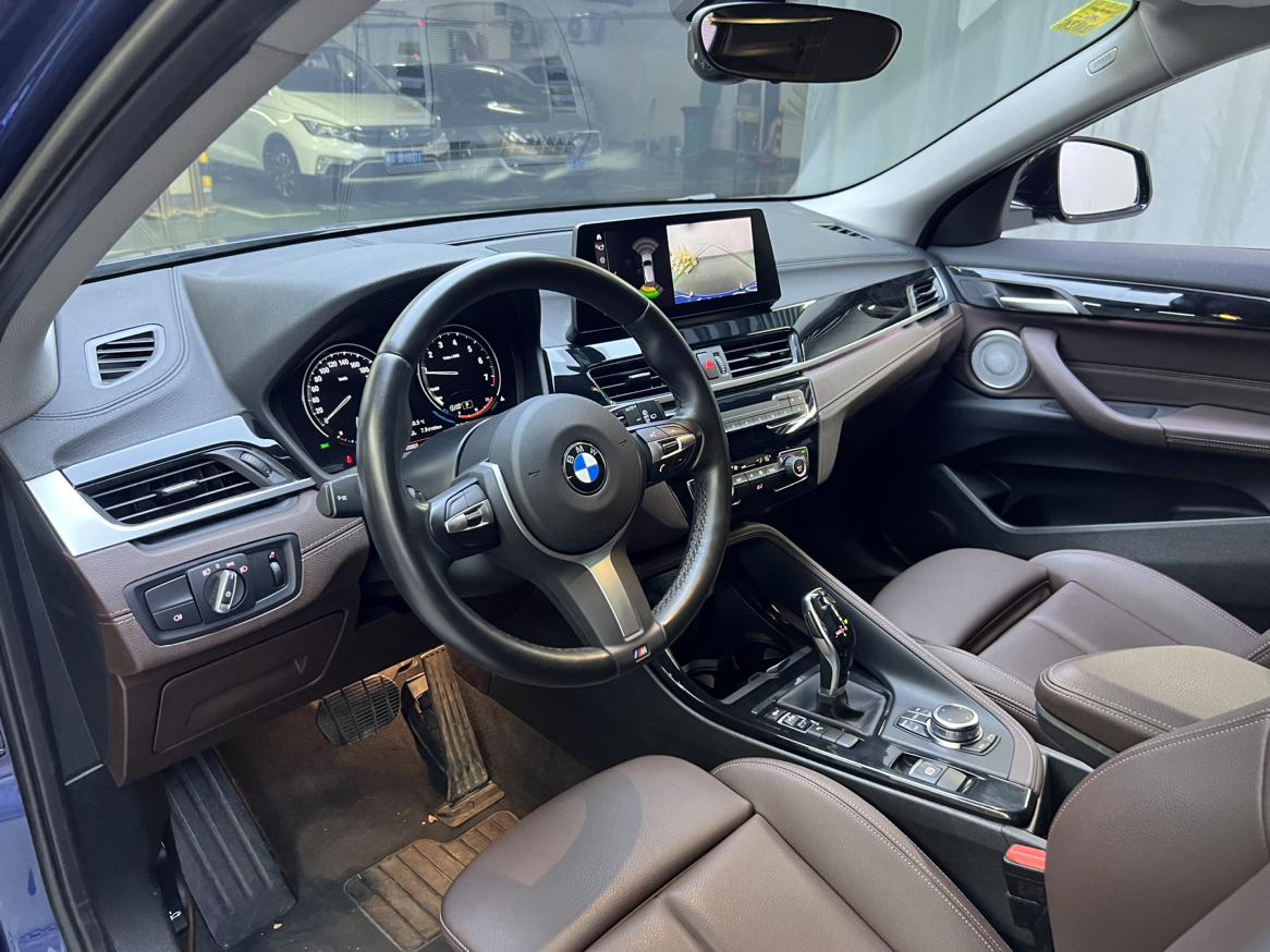 BMW X2: фотография 9 из 20