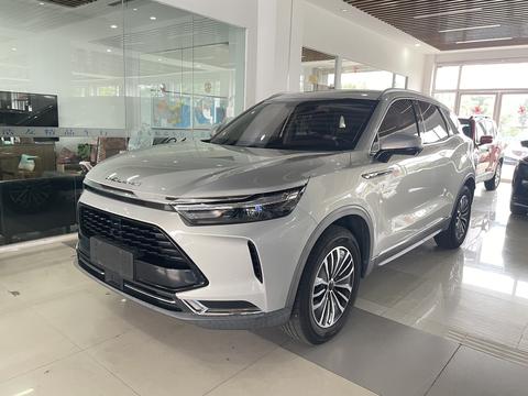 BAIC X7