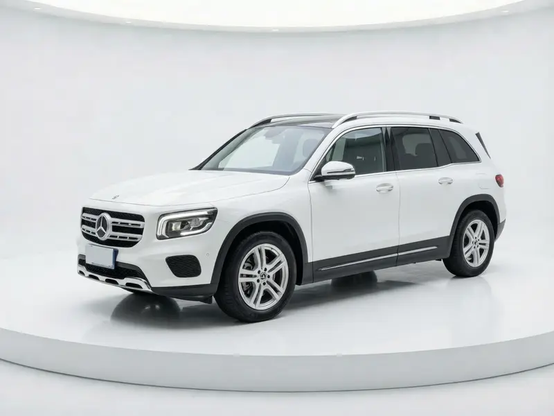 Mercedes-Benz GLB 220