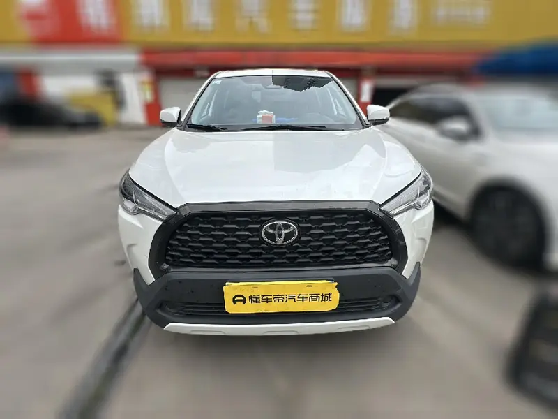Toyota Corolla Cross — фото 2