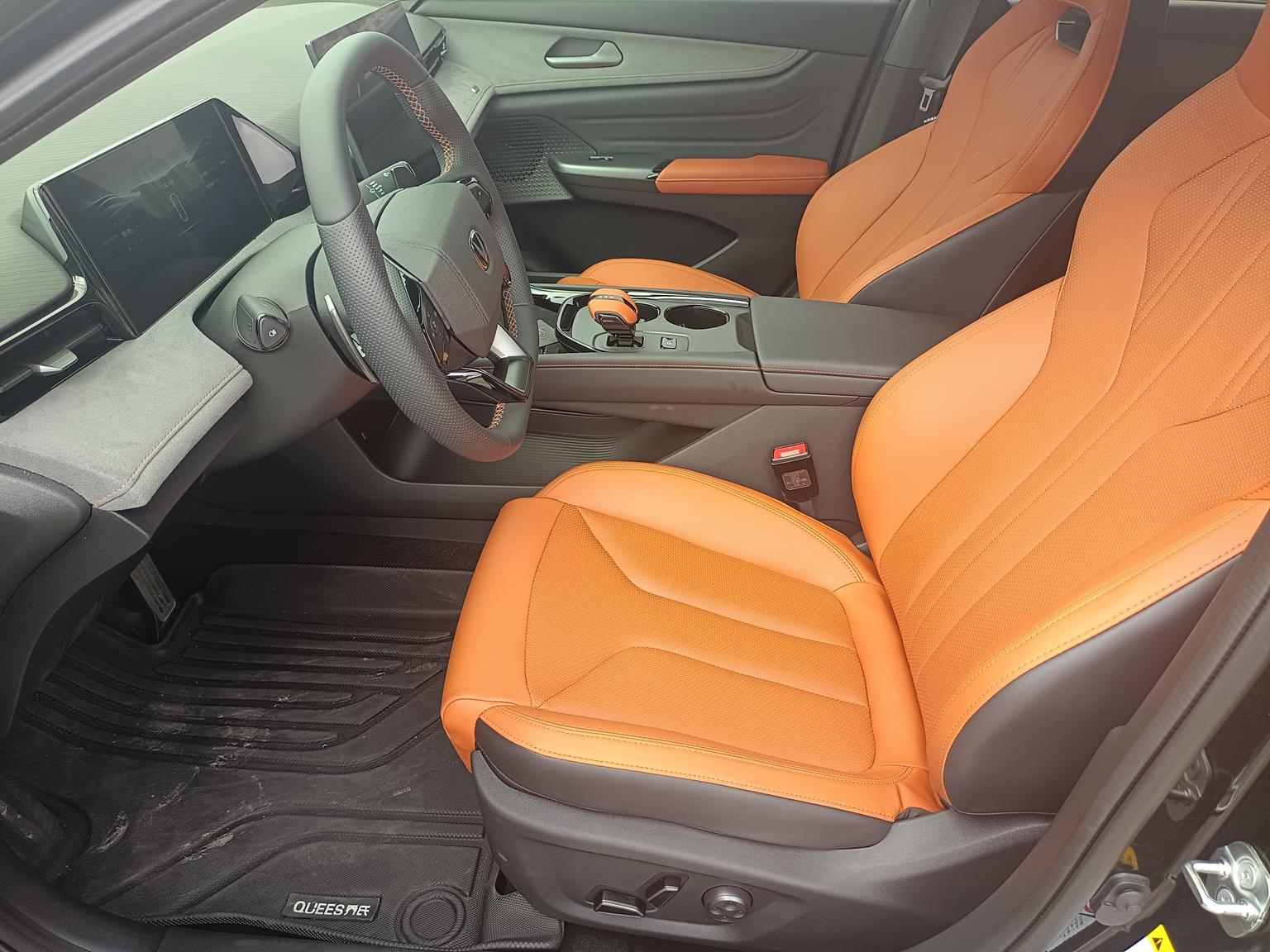 Changan UNI-V 2025 2.0T