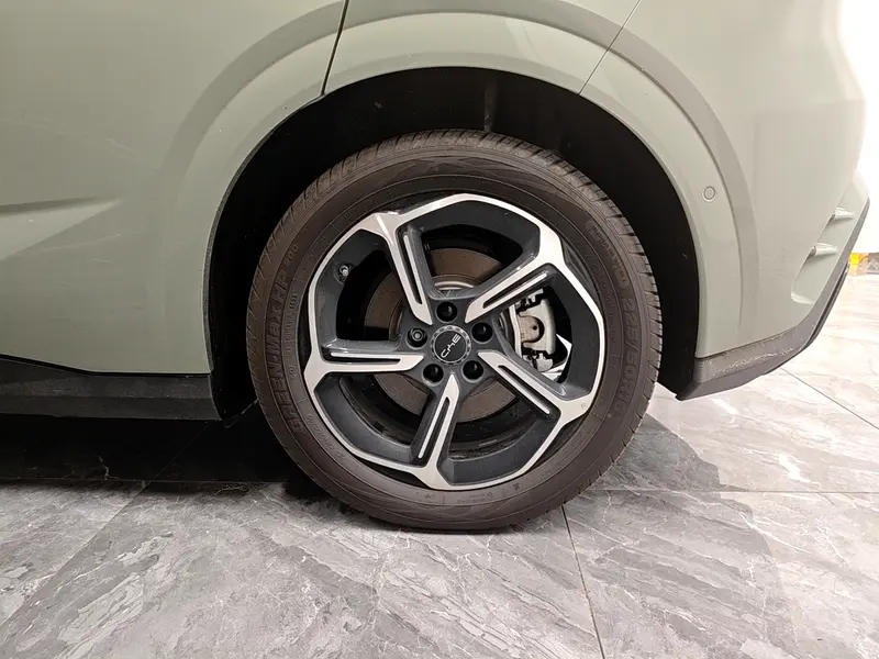 BYD Seal 06 GT — фото 11