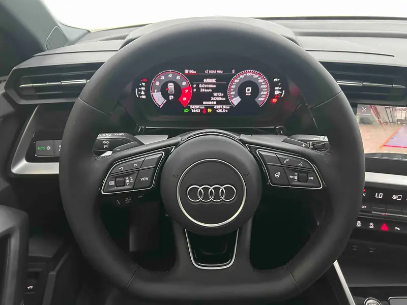 Audi A3 — фото 11