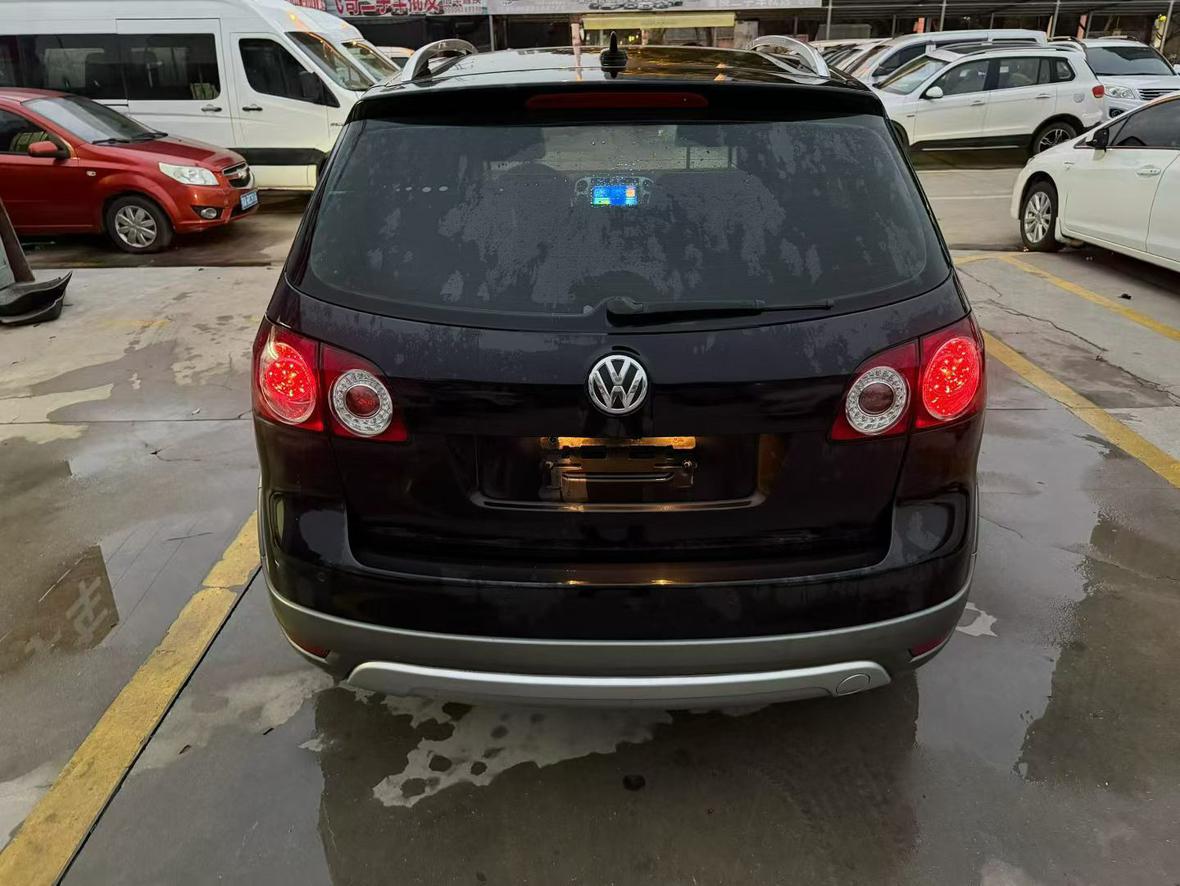 Volkswagen Golf 2011 1.4TSI Cross Golf