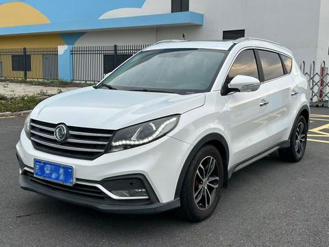 DFSK Fengon 580, 2017 год
