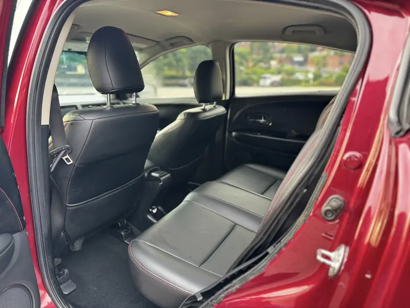 Honda Vezel 1.5 L CVT 2 WD Comfort — фото 9