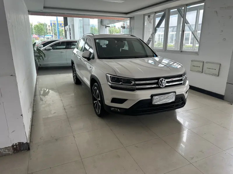 Volkswagen Tharu — фото 3