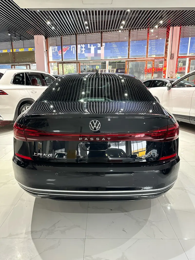 Volkswagen Passat — фото 5