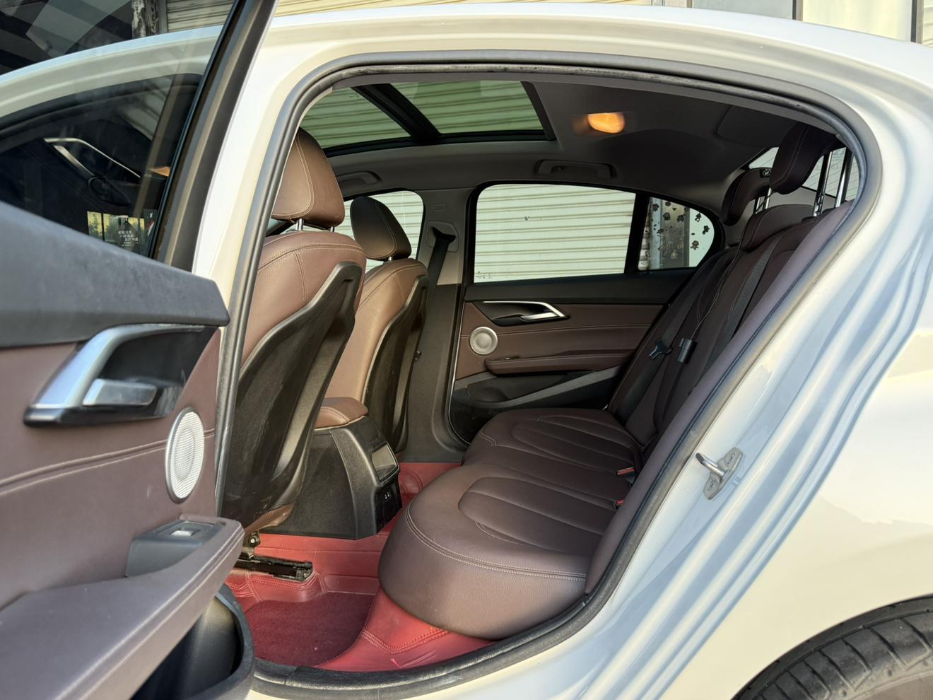 BMW 1 Series: фотография 8 из 25