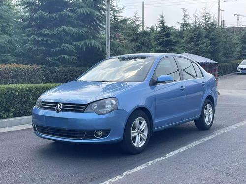 Volkswagen Polo 2011 1.6L AT
