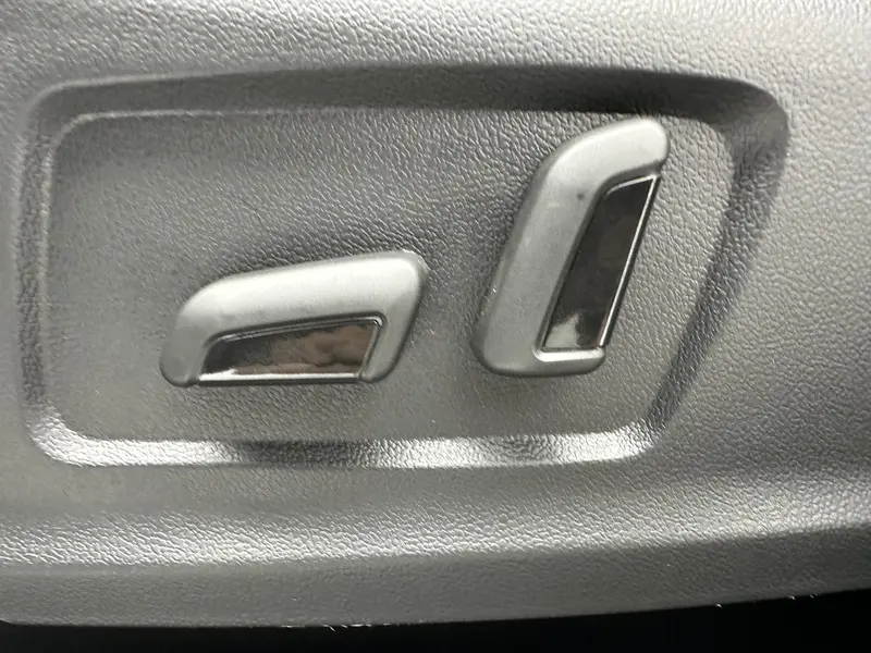 Mitsubishi Outlander — фото 11