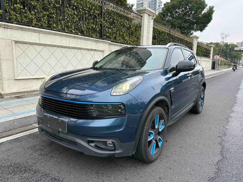 Lynk & Co 01 2017 2.0T Pro