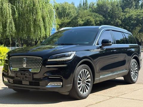 Lincoln Aviator