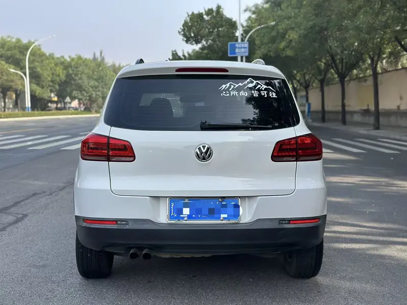Volkswagen Tiguan 300 TSI AT 2 WD — фото 5