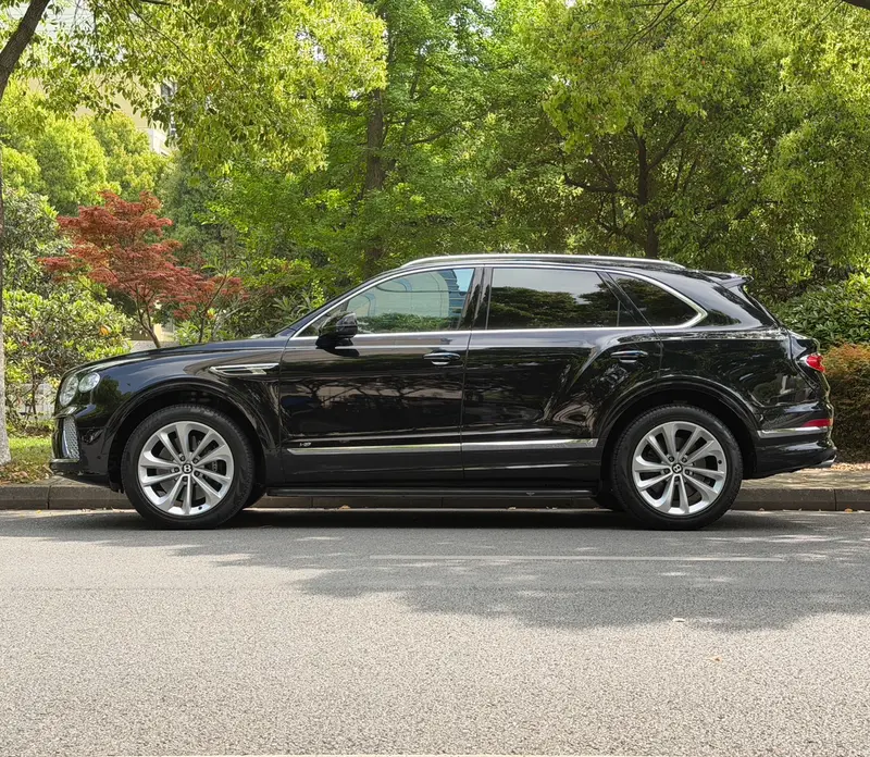 Bentley Bentayga — фото 4