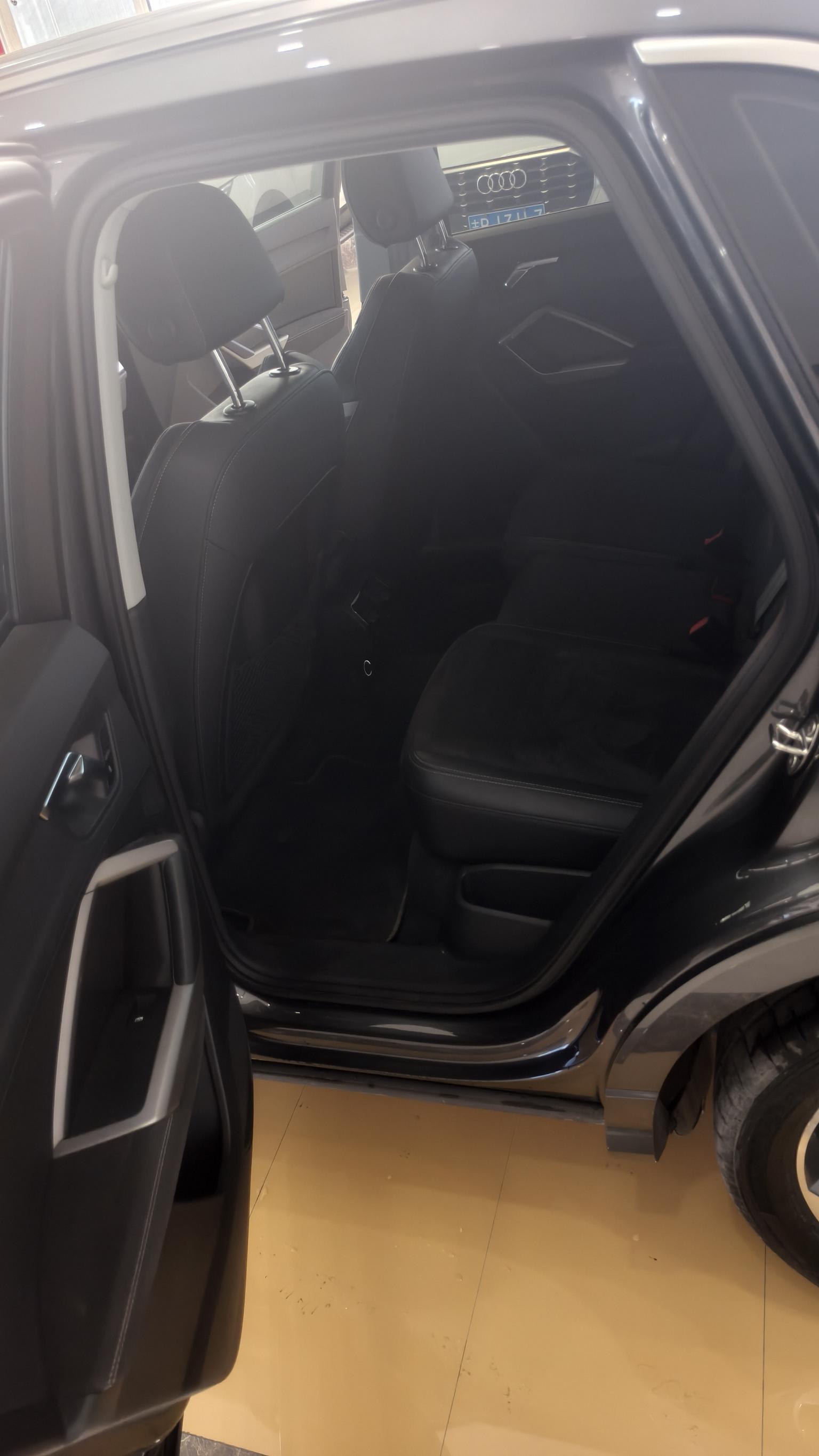 Audi Q3 — фотографии объявления, Фото 12