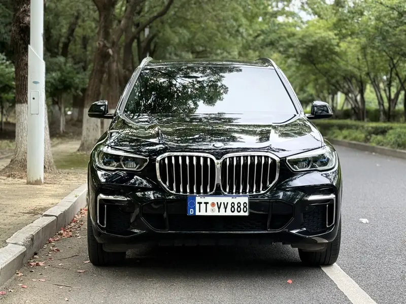 BMW X5 — фото 2