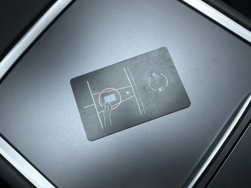 Tesla Model 3 Performance — фото 13