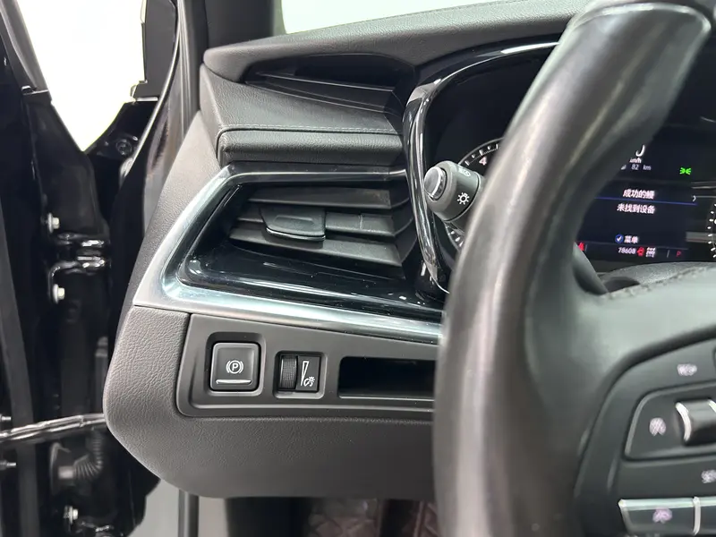 Cadillac XT 6 2.0 T 4 WD Premium — фото 16