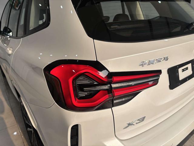 BMW X3 id 4387425 из Китая 25