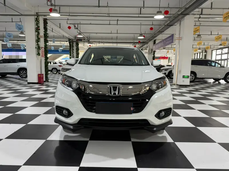 Honda Vezel 1.5L CVT — фото 2