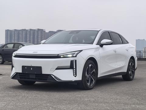 Geely Galaxy L6