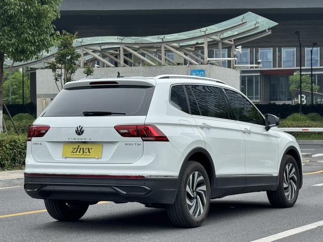 Volkswagen Tiguan L id 4392161 из Китая 8