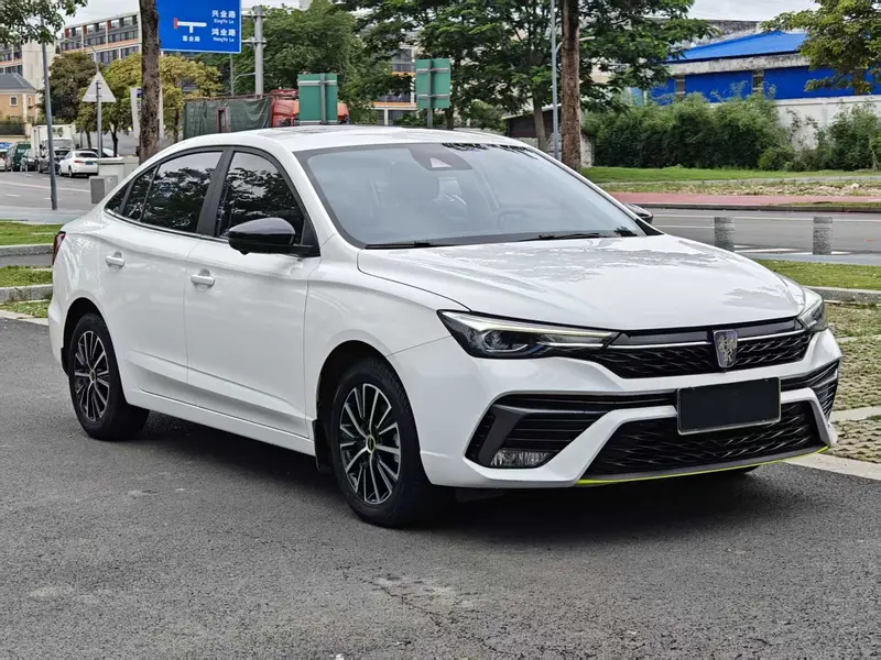 Roewe i5 — фото 3