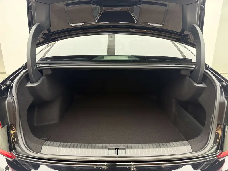 Volkswagen Passat — фото 11