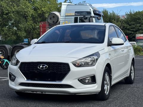 Hyundai Reina