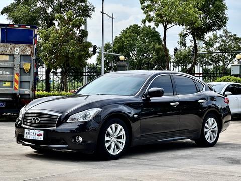 Infiniti M Series, 2011 год