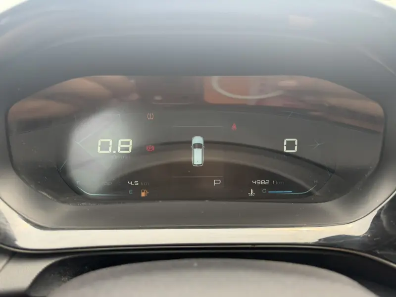 Baojun RC-5 RC-5w 1.5 T CVT Luxury — фото 7