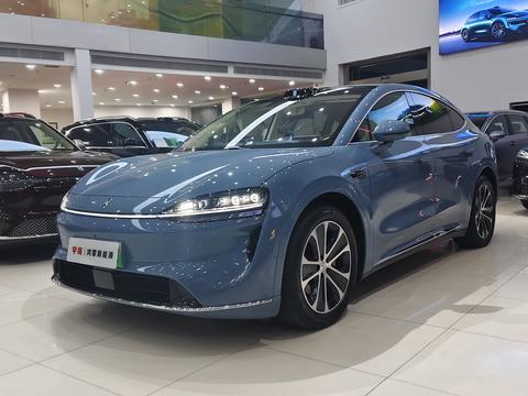 Luxeed R7